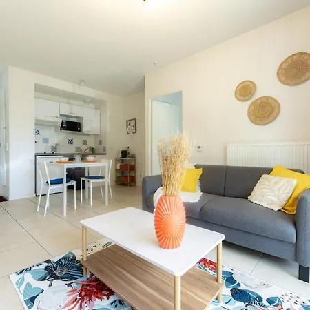 Sweet Homes - Vintage - Centre - Parking Securise Prive - Accessible Pmr * Сент